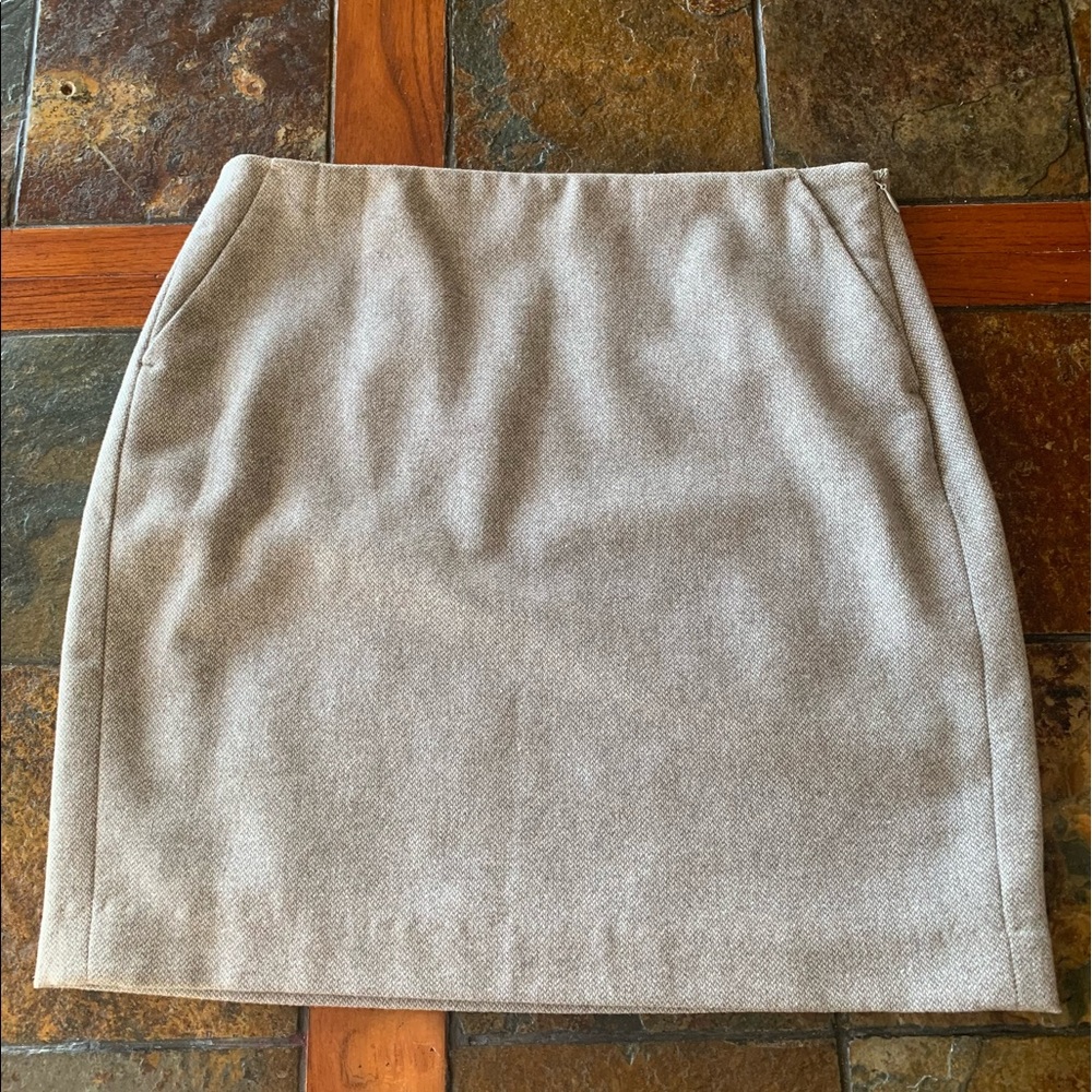 Banana Republic mini skirt , size 4